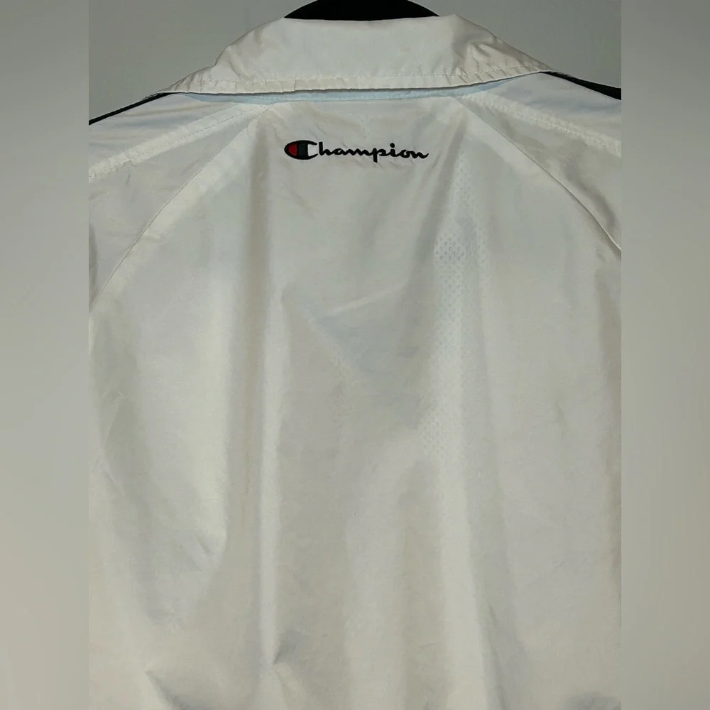 Champion White Windbreaker Jacket Small Womenโs Logo Tape Cropped - Picture 9 of 13
